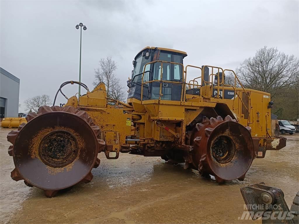 CAT 836H Būvniecība- Citi