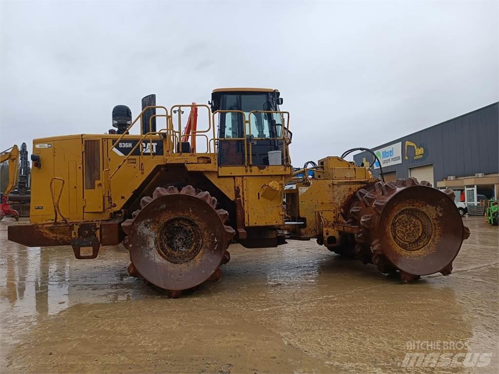 CAT 836H Būvniecība- Citi
