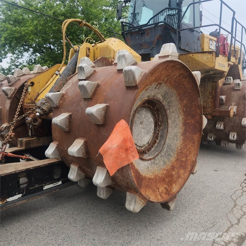 CAT 836K Būvniecība- Citi