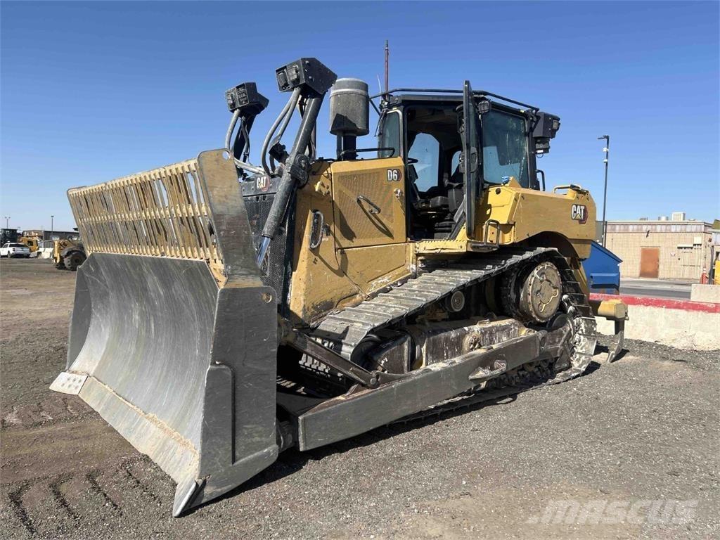 CAT D6 Kāpurķēžu buldozeri
