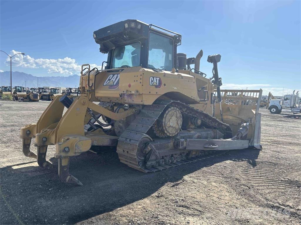 CAT D6 Kāpurķēžu buldozeri
