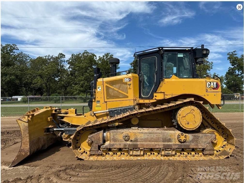 CAT D6 XE LGP Kāpurķēžu buldozeri
