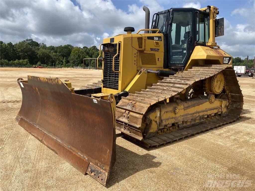 CAT D6N LGP Kāpurķēžu buldozeri