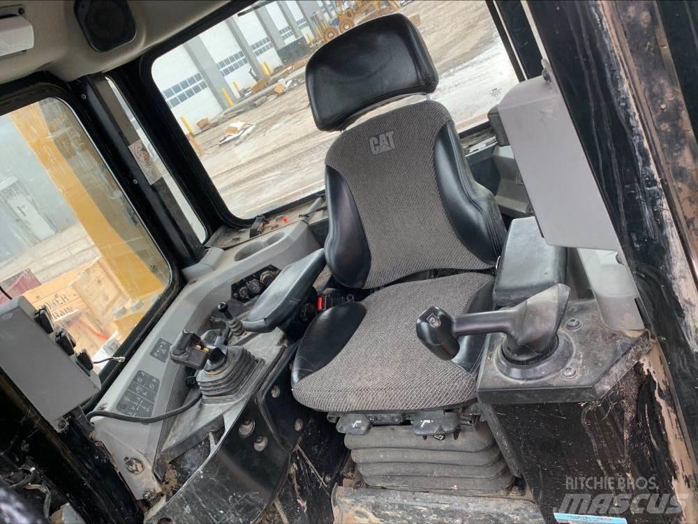 CAT D6T XW WH Kāpurķēžu buldozeri