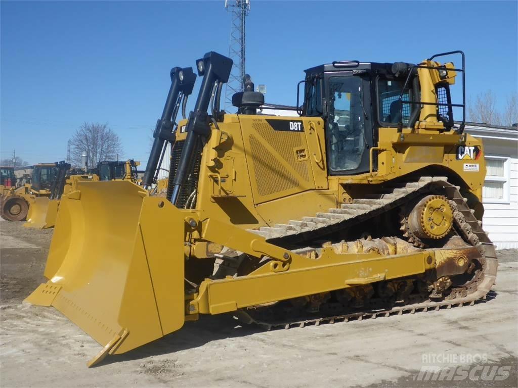 CAT D8T Kāpurķēžu buldozeri
