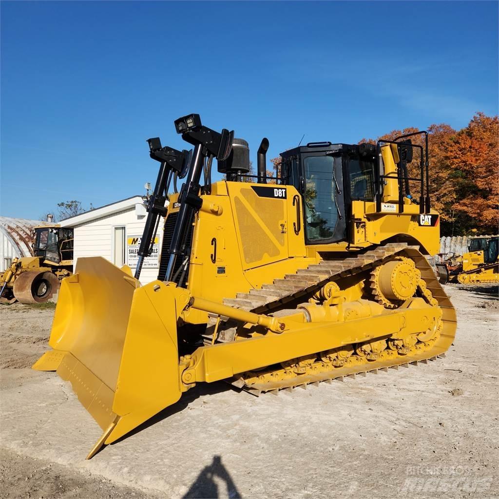 CAT D8T Kāpurķēžu buldozeri
