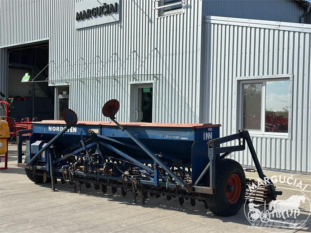 Nordsten CLF 400, 4 m. Lauksaimniecība- Citi