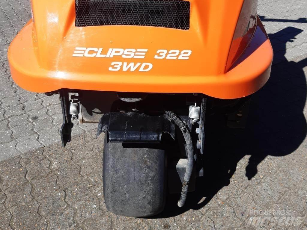 Jacobsen ECLIPS 322 Mauriņa traktors
