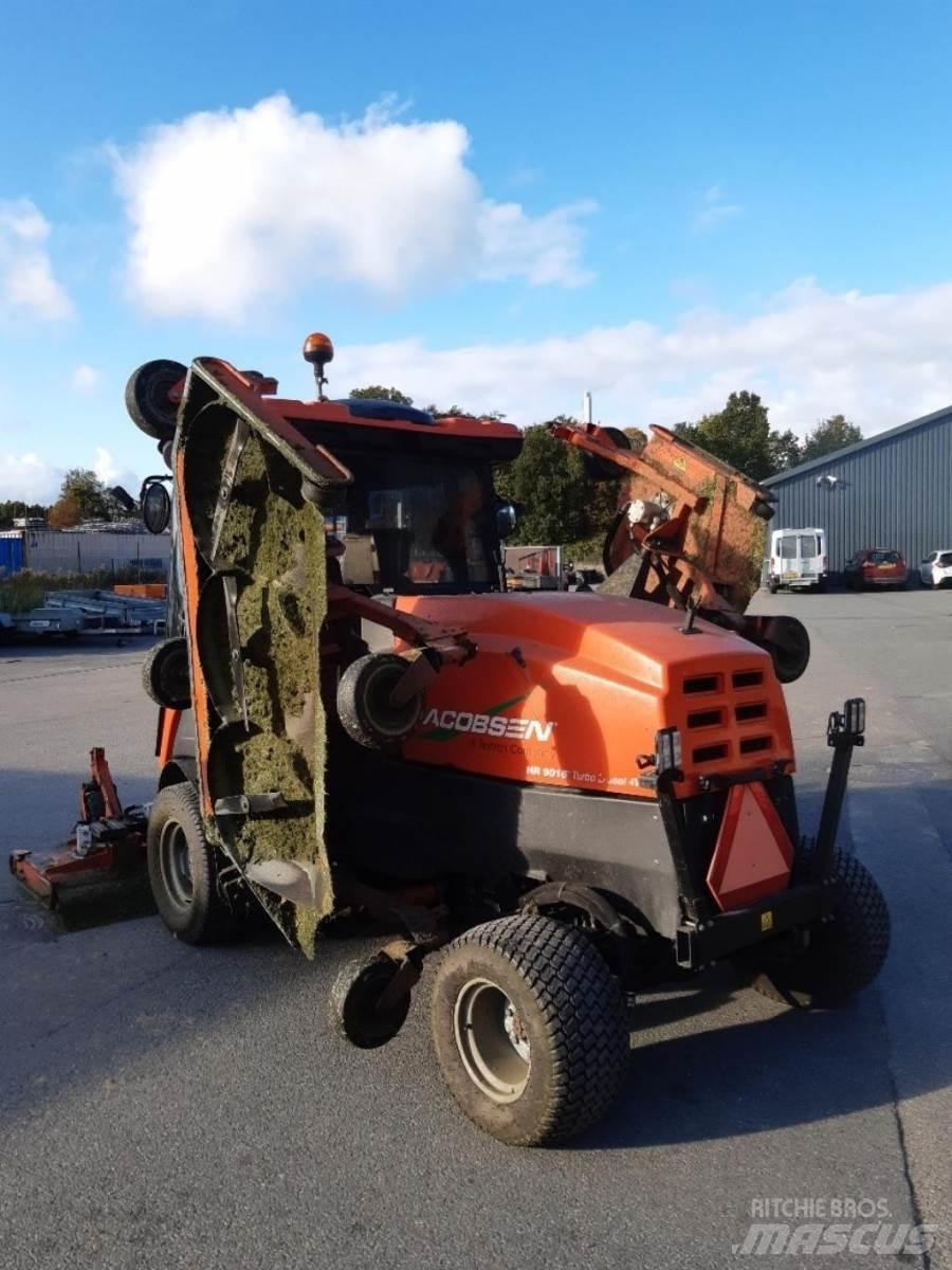 Jacobsen HR 9016 Mauriņa traktors