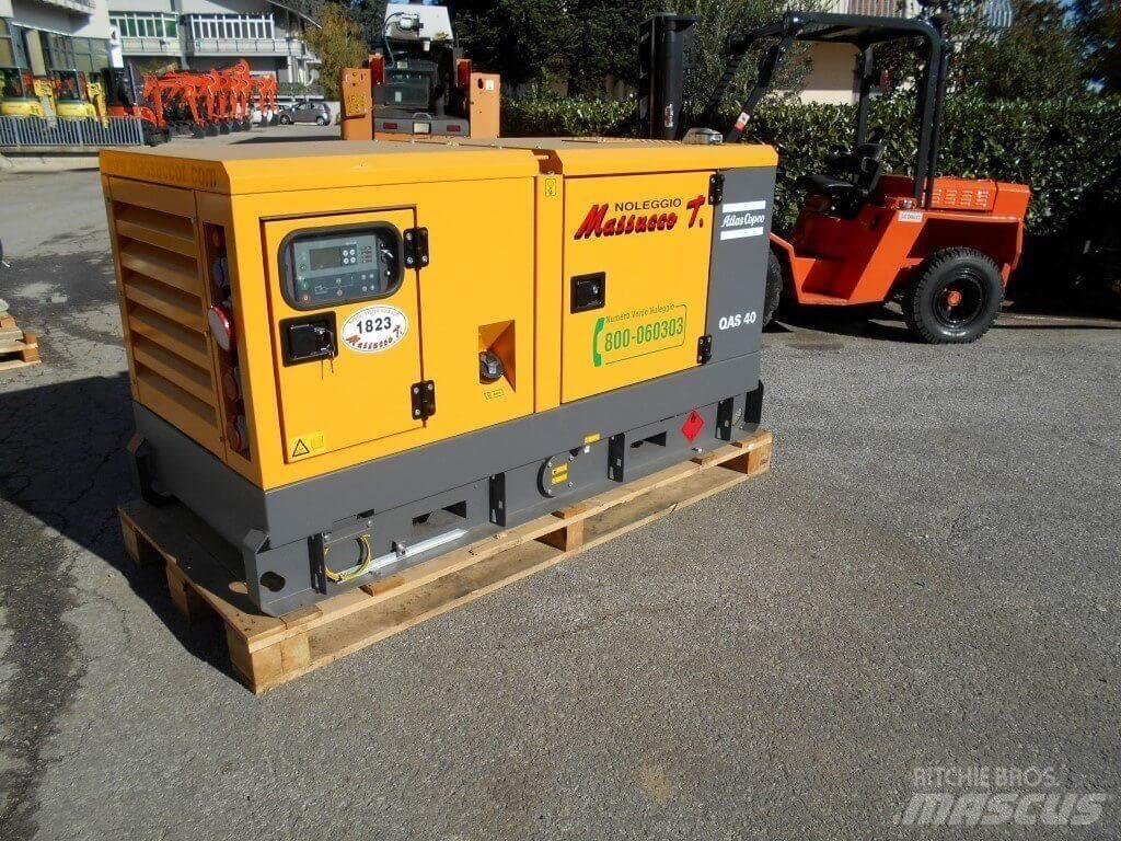 Atlas Copco QAS40 Gaismas torņi