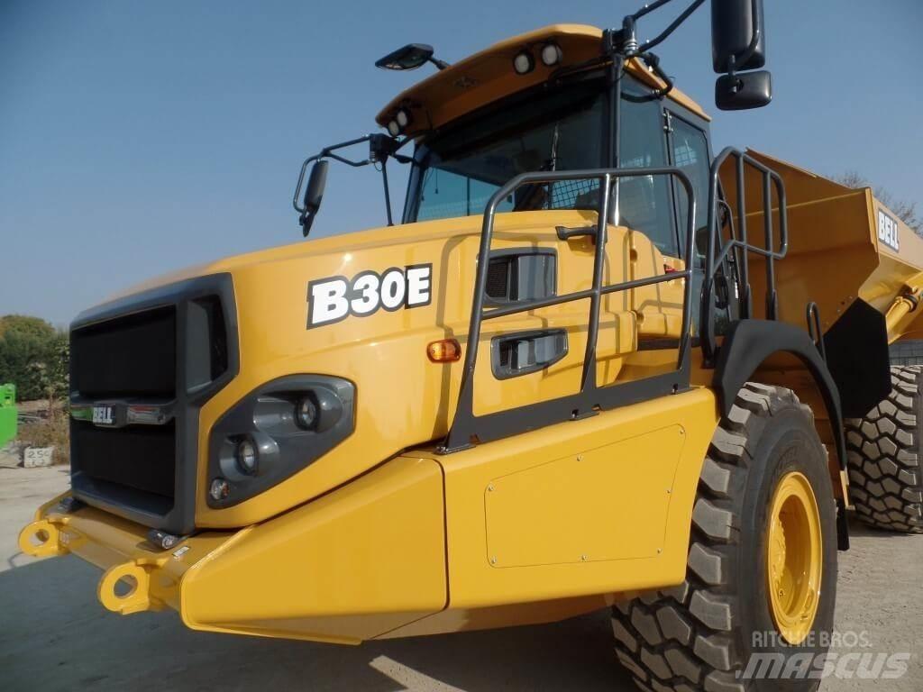 Bell B30E – 6X6 Mini pašizgāzēji