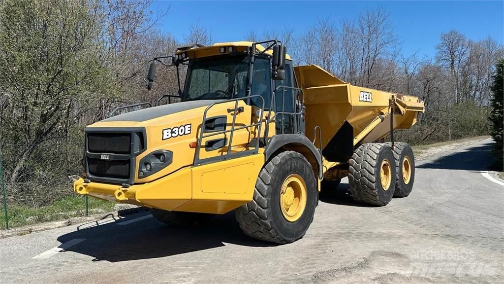 Bell B30E 6x6 Mini pašizgāzēji