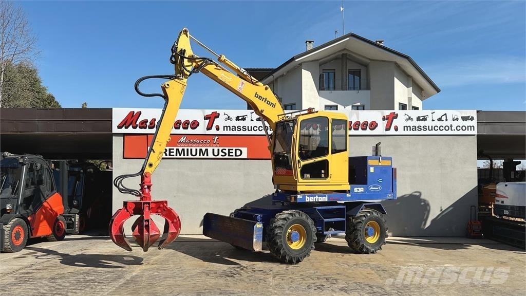Bertani S3A 4x4 Ekskavatori uz riteņiem