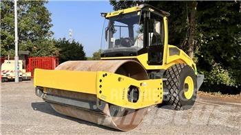 Bomag BW213 DH-5 Augsnes blīvētāji
