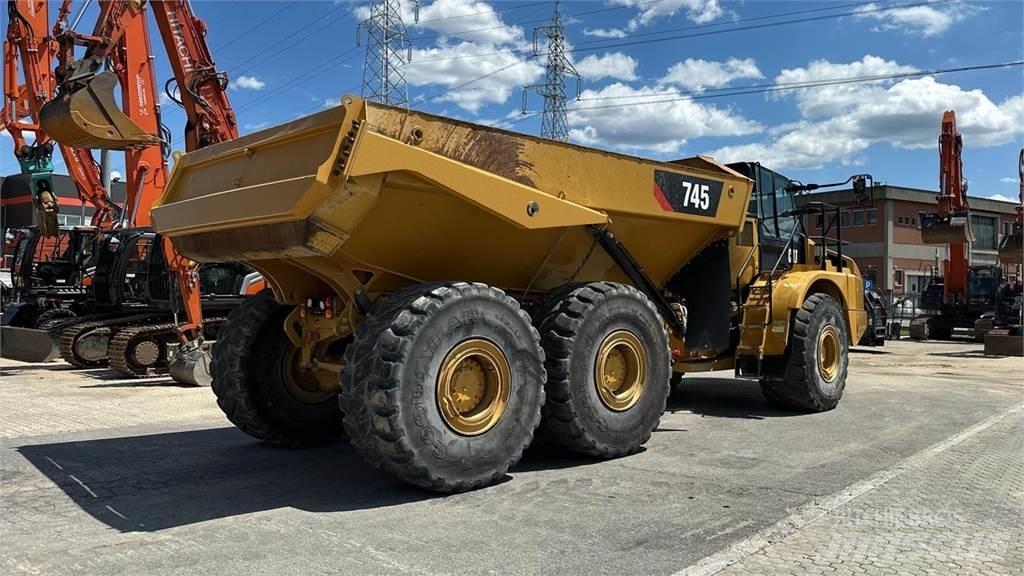 CAT 745C 6X6 Mini pašizgāzēji