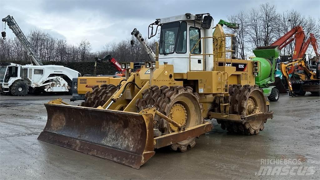 CAT 825C Kāpurķēžu buldozeri