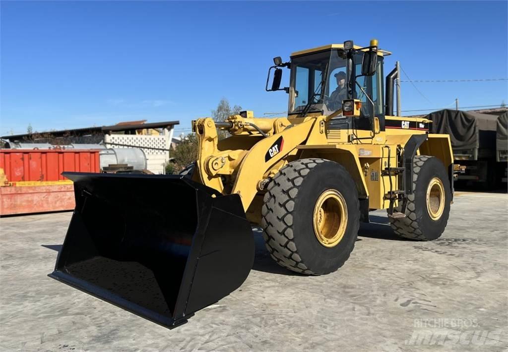 CAT 950 F2H Iekrāvēji uz riteņiem