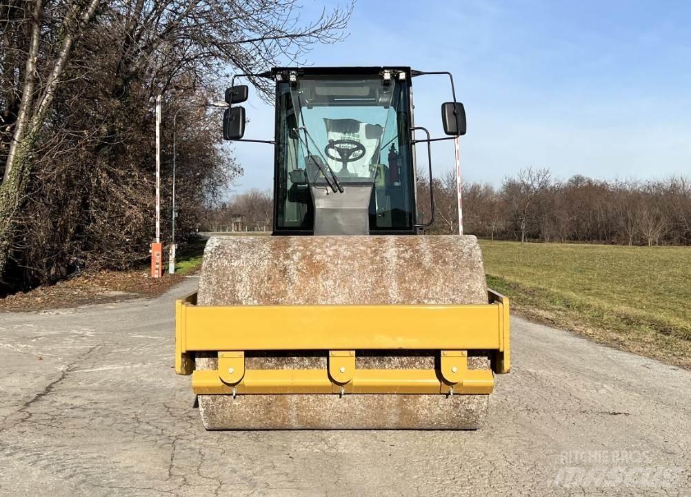 CAT CS54B Augsnes blīvētāji