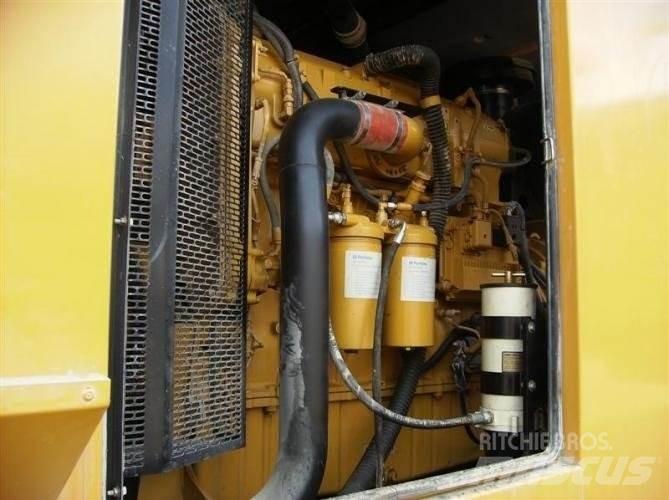 CAT GEP550 Gaismas torņi