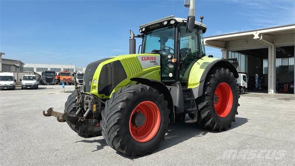 CLAAS AXION 810 4X4 Sniega naži un tīrītāji