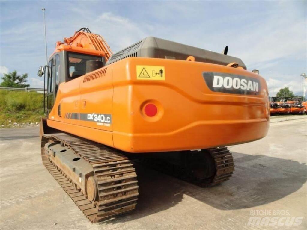 Doosan DX340LC Kāpurķēžu ekskavatori