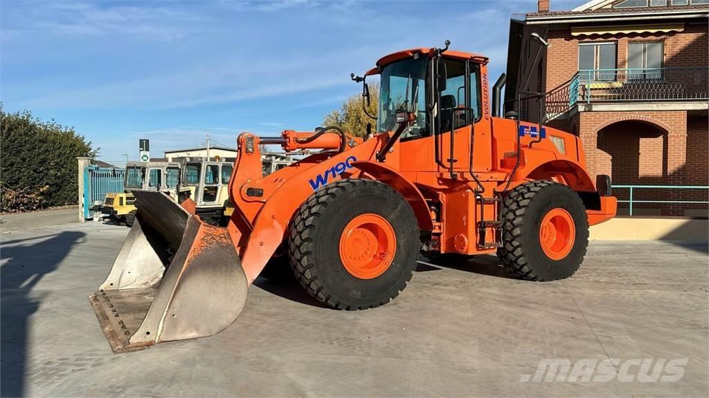 Fiat-Hitachi W190 Iekrāvēji uz riteņiem
