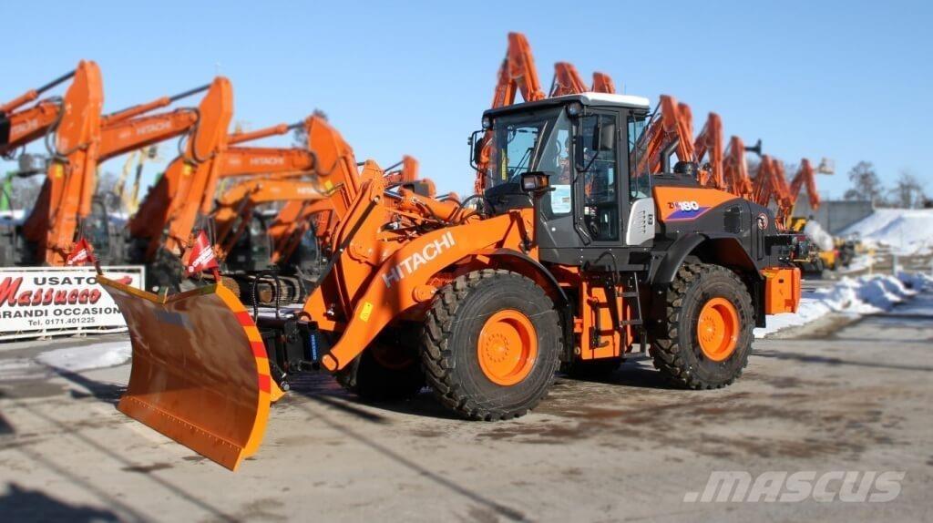 Hitachi ZW180-6 Iekrāvēji uz riteņiem