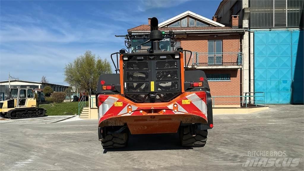Hitachi ZW310-7 Iekrāvēji uz riteņiem