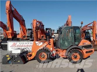 Hitachi ZW65 Iekrāvēji uz riteņiem