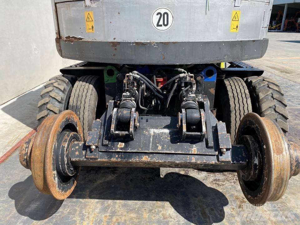 Hitachi ZX170PRR Ekskavatori uz riteņiem
