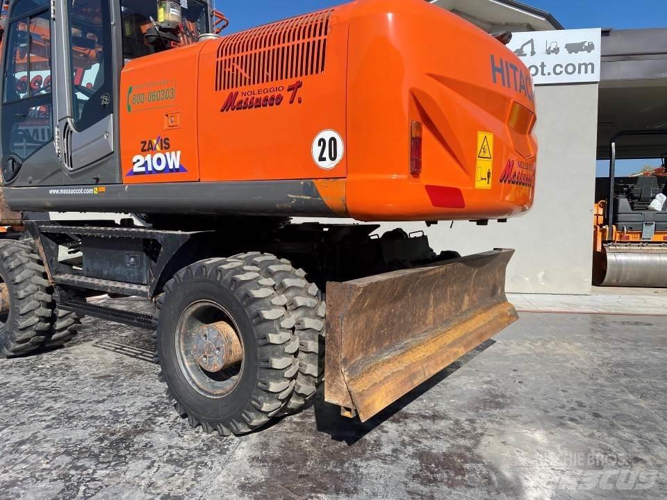 Hitachi ZX210W-3 Ekskavatori uz riteņiem