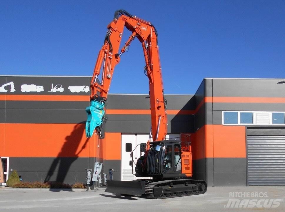 Hitachi ZX225-US6 Kāpurķēžu ekskavatori