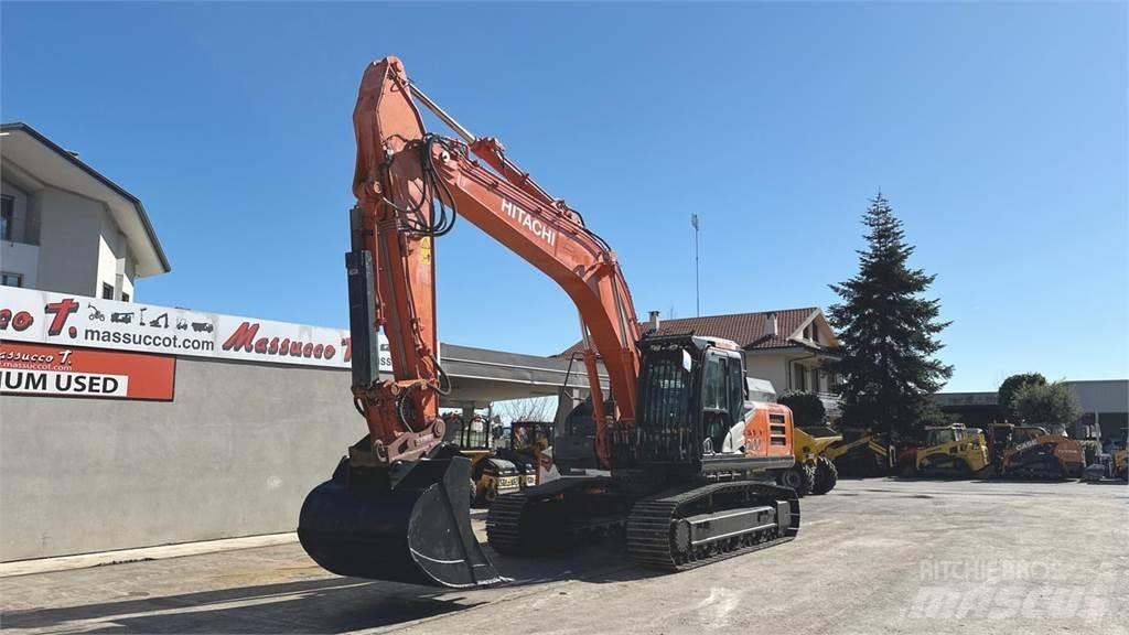Hitachi ZX300LCN-6 Kāpurķēžu ekskavatori