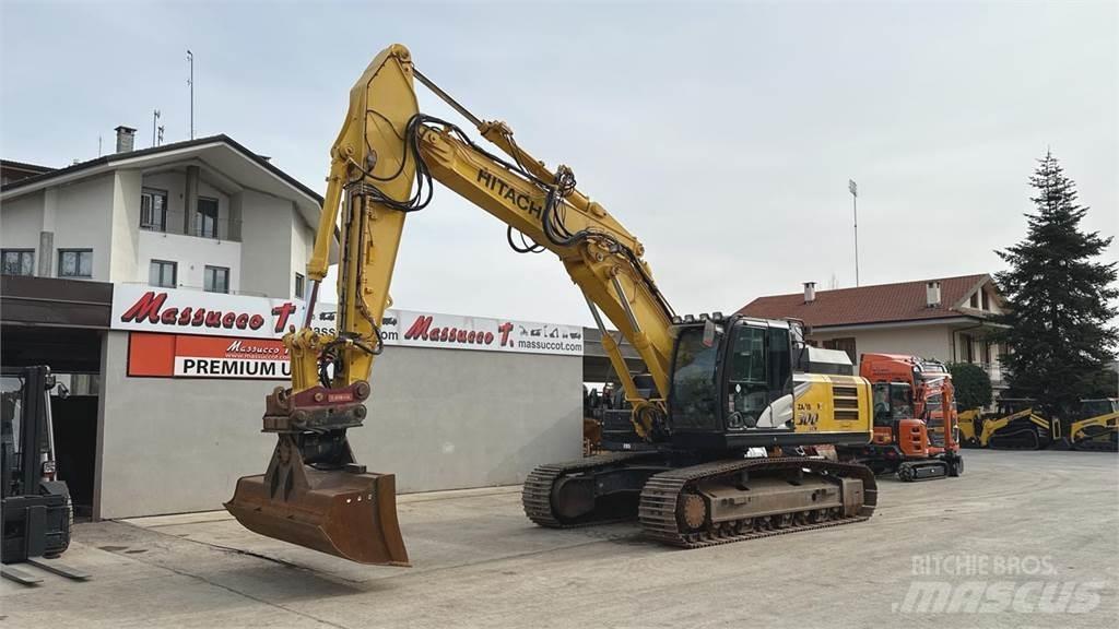 Hitachi ZX300LCN-6 2P Kāpurķēžu ekskavatori