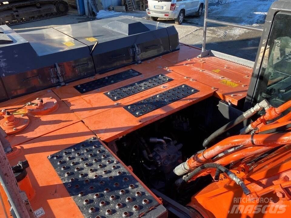 Hitachi ZX350LCN-6 Kāpurķēžu ekskavatori