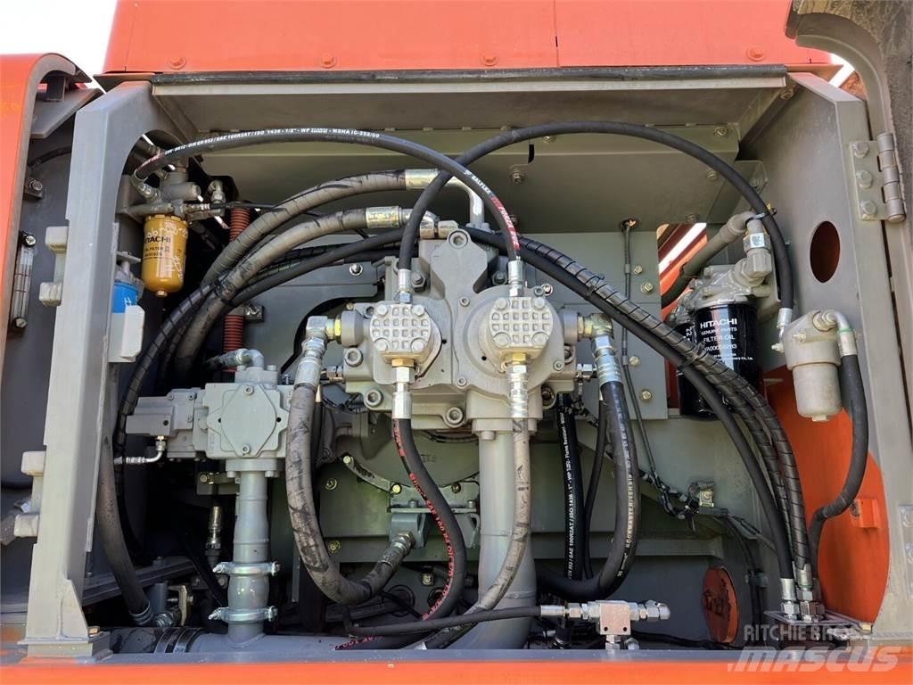 Hitachi ZX520LCH-3 Kāpurķēžu ekskavatori