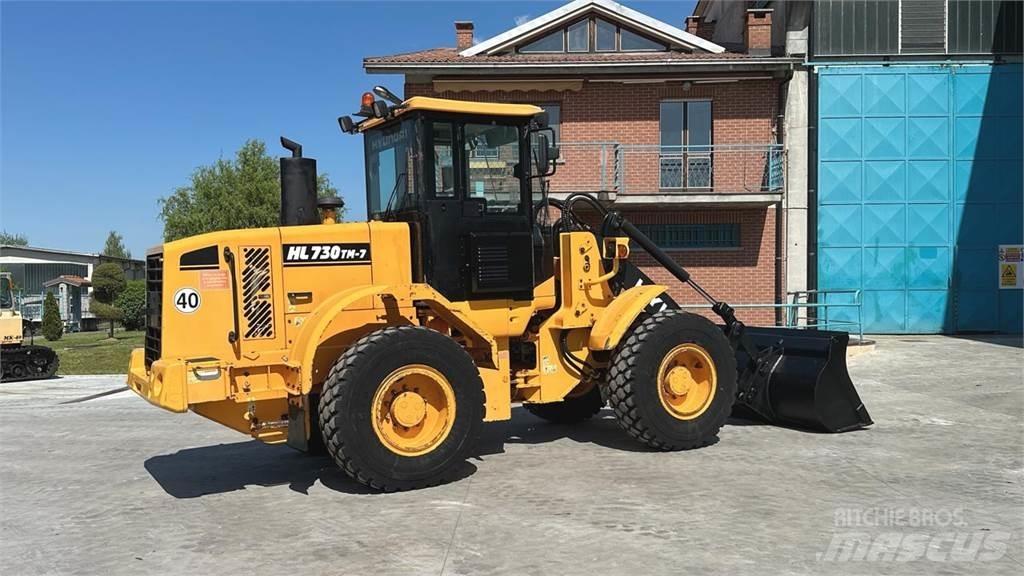 Hyundai HL730TM-7 4x4 Iekrāvēji uz riteņiem
