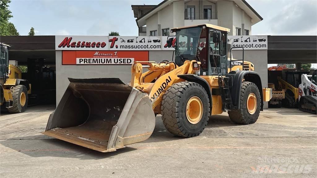 Hyundai HL760-9A Iekrāvēji uz riteņiem