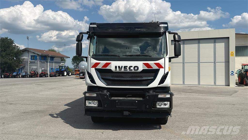 Iveco Stralis 330 6X2 Citi