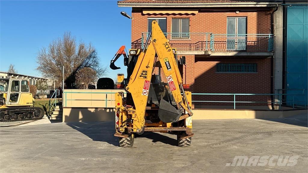 JCB 2CX MR2 4x4x4 Ekskavatori-iekrāvēji