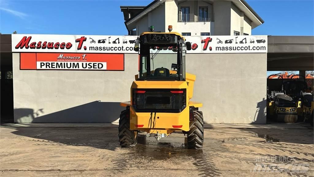 JCB 6ST-2S5 4X4 Mini pašizgāzēji