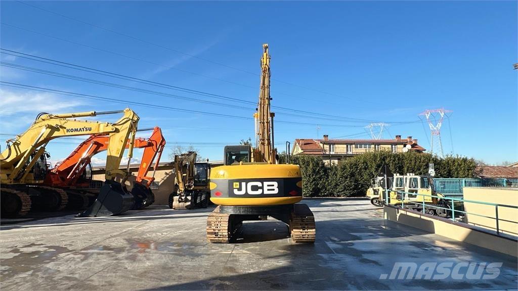 JCB JS260NC SLF Kāpurķēžu ekskavatori