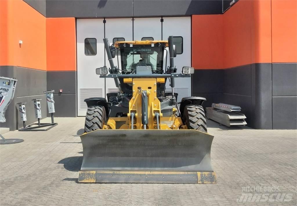 John Deere 622 GP 6X6 Kāpurķēžu buldozeri