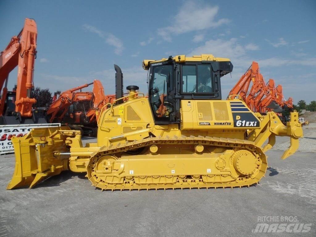 Komatsu D61 EXi Kāpurķēžu buldozeri