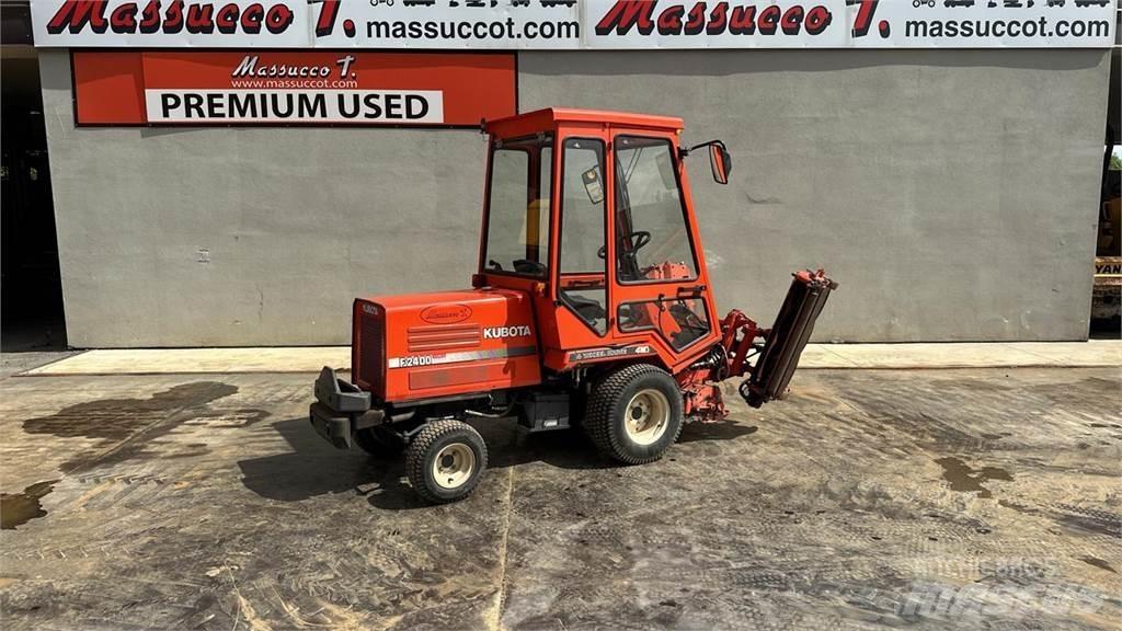 Kubota F2400 4X4 Sniega naži un tīrītāji