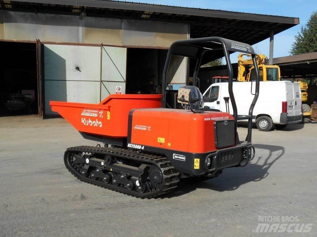 Kubota KC250 Mini pašizgāzēji