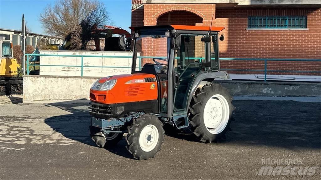 Kubota KT24 4X4 Sniega naži un tīrītāji