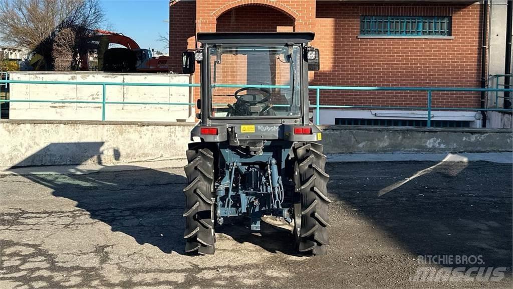 Kubota KT24 4X4 Sniega naži un tīrītāji
