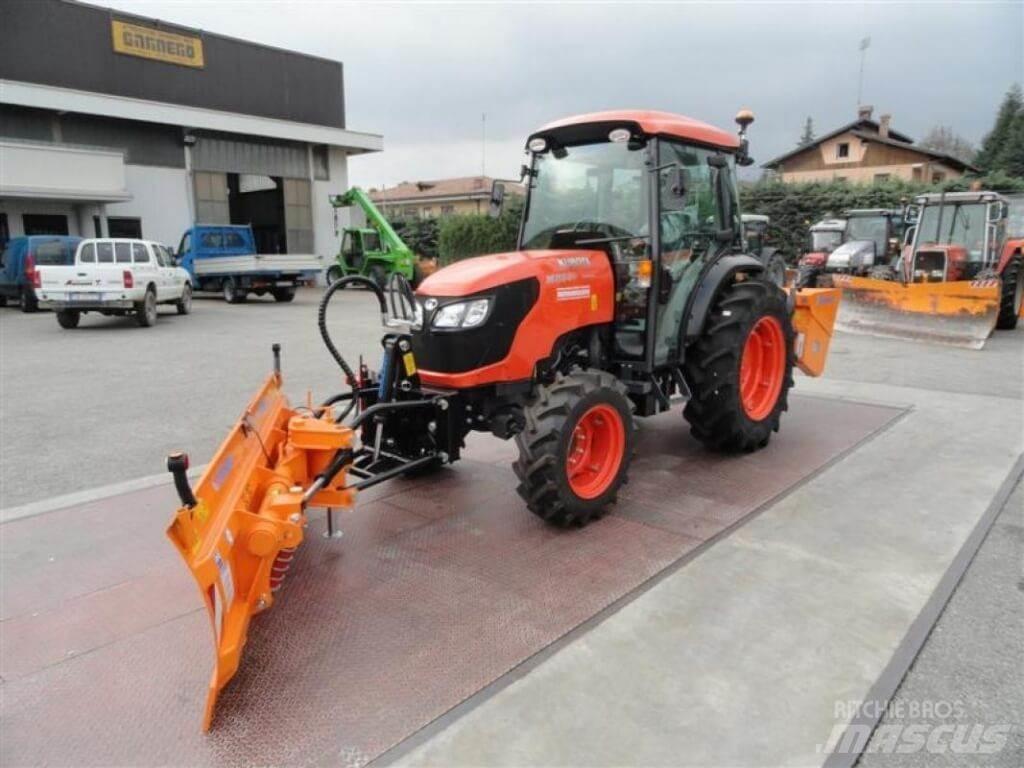 Kubota M 85.40 Narrow Sniega naži un tīrītāji