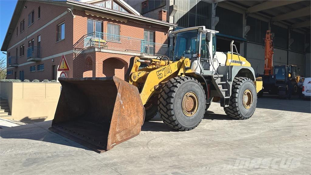 Liebherr L574 Iekrāvēji uz riteņiem